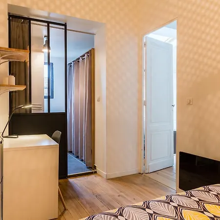 Quiet Close To The Center Apartment Bordeaux